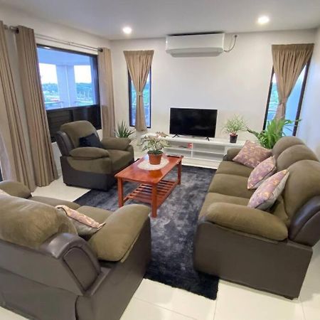 Lovely 4-Bedroom Holiday Home With Free Parking. Lautoka Dış mekan fotoğraf